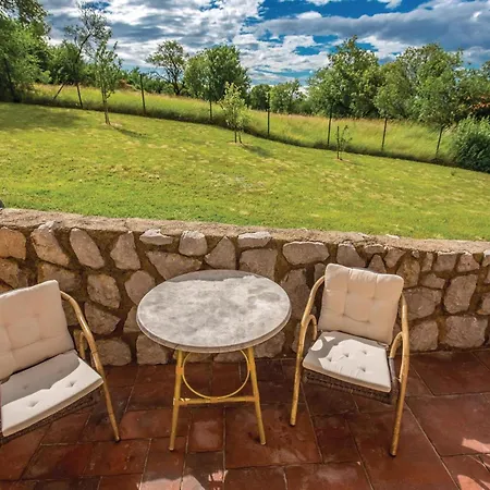 Amazing In With Wifi Apartman Kukuljanovo