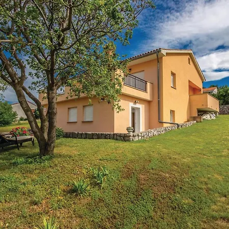 Apartman Amazing In With Wifi Kukuljanovo